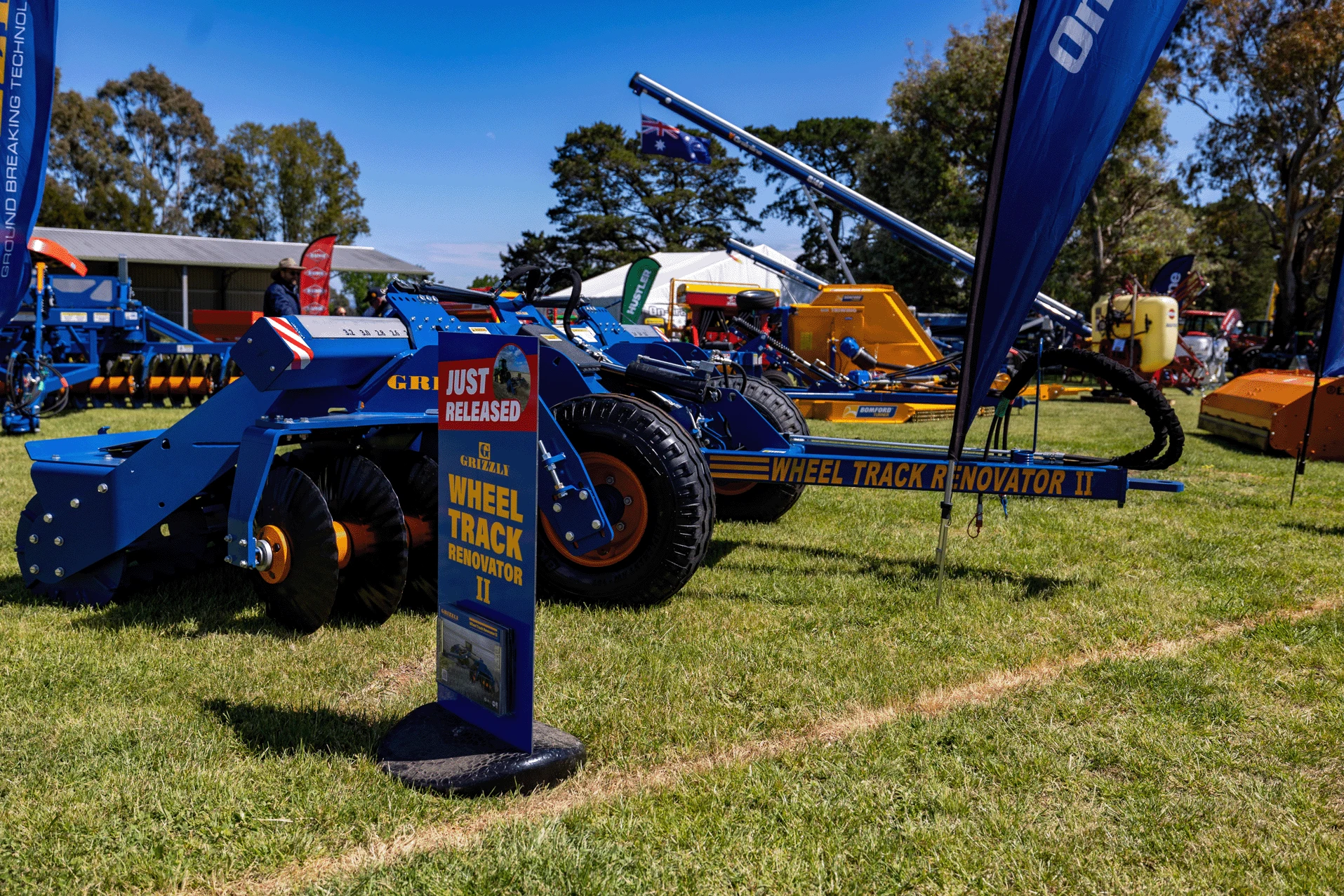 Grizzly Ag Wheel Track Renovator